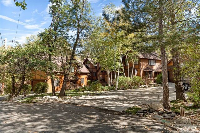951 Osprey, Lake Arrowhead, CA 92352