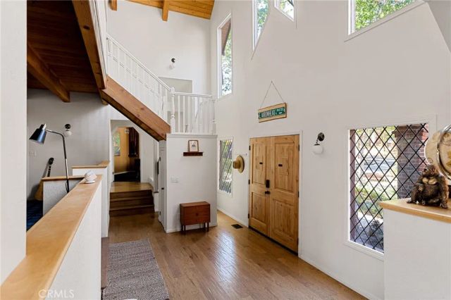 951 Osprey, Lake Arrowhead, CA 92352