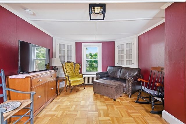 20 Moray St, Lynn, MA 01904