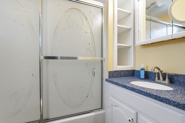 20 Moray St, Lynn, MA 01904