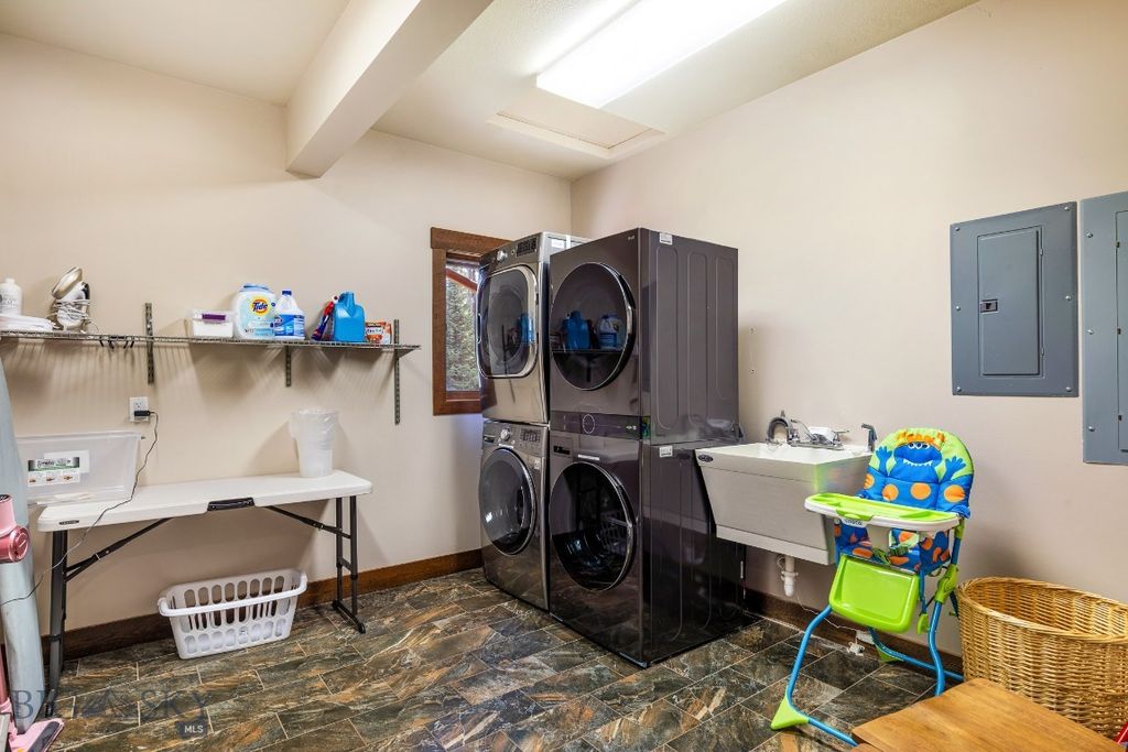 319 Skywood Drive, Big Sky, MT 59716 photo 32