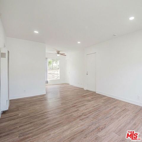 3370 W 83rd Street, Inglewood, CA 90305