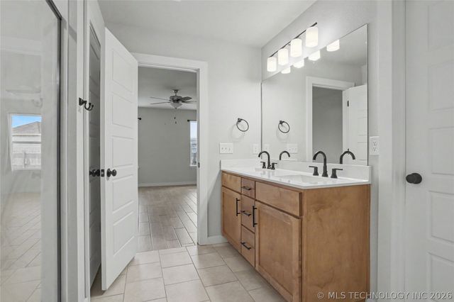 3118 W Yuma Court S, Broken Arrow, OK 74011