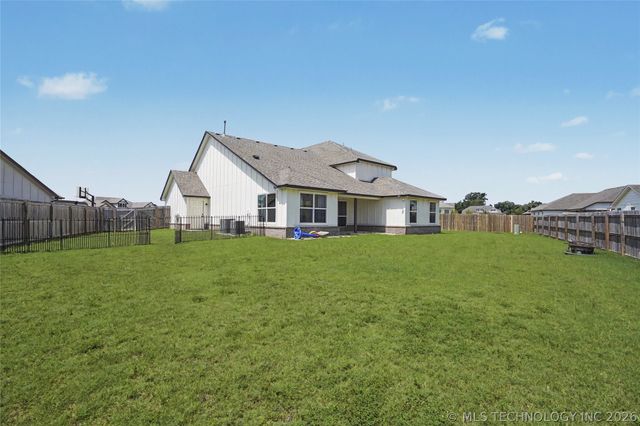 3118 W Yuma Court S, Broken Arrow, OK 74011