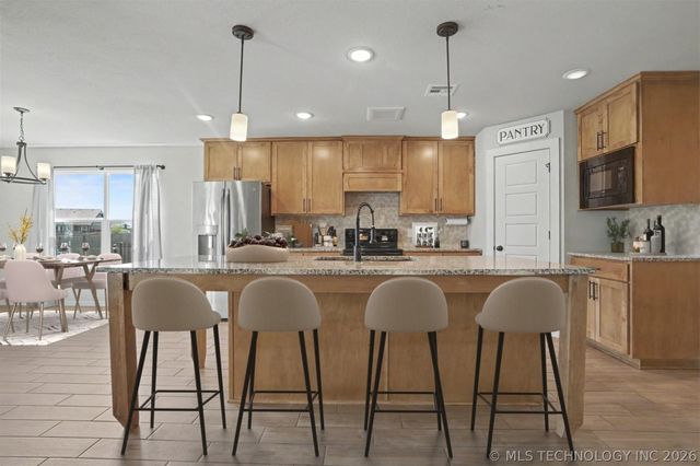 3118 W Yuma Court S, Broken Arrow, OK 74011