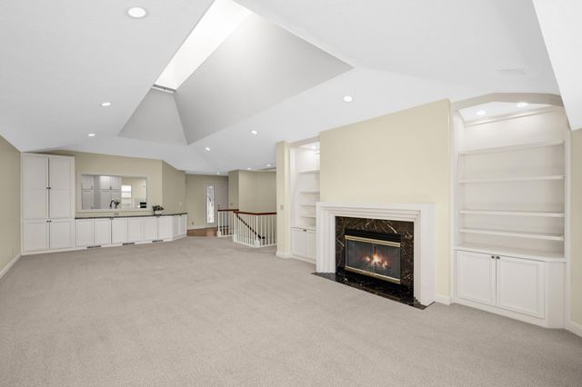 7798 Lochmere Terrace, Edina, MN 55439