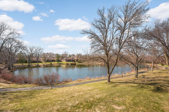 7798 Lochmere Terrace, Edina, MN 55439