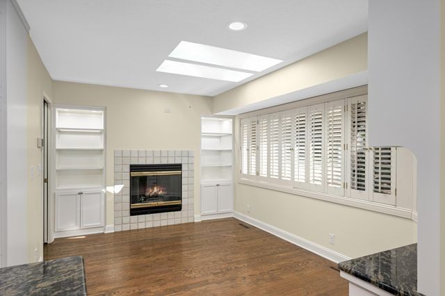 7798 Lochmere Terrace, Edina, MN 55439