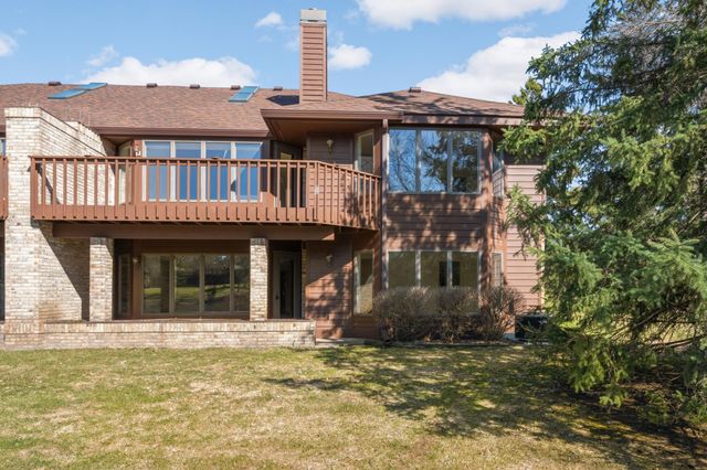 7798 Lochmere Terrace, Edina, MN 55439