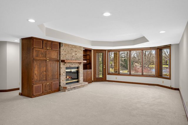 7798 Lochmere Terrace, Edina, MN 55439