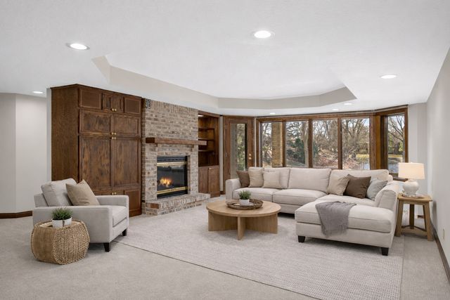 7798 Lochmere Terrace, Edina, MN 55439