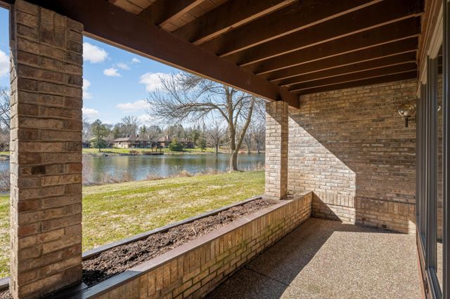 7798 Lochmere Terrace, Edina, MN 55439