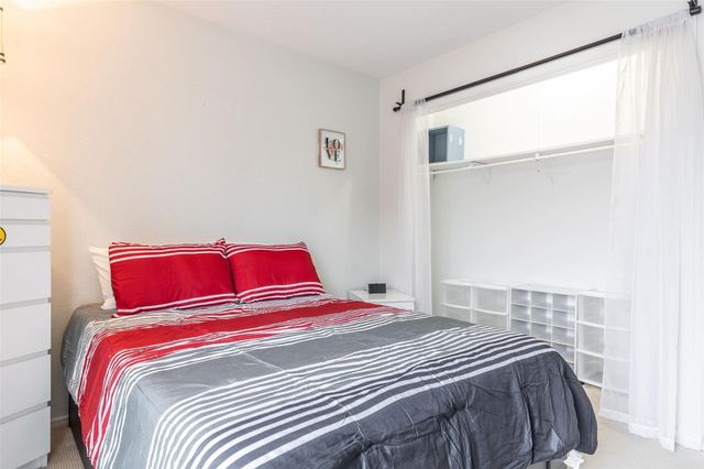 5881 Preston View Boulevard 215, Dallas, TX 75240