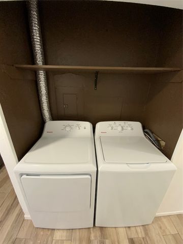 5881 Preston View Boulevard 215, Dallas, TX 75240