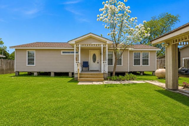 118 Willow Oak Drive, Trinity, TX 75862