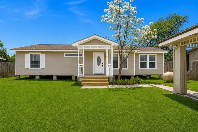 118 Willow Oak Drive, Trinity, TX 75862