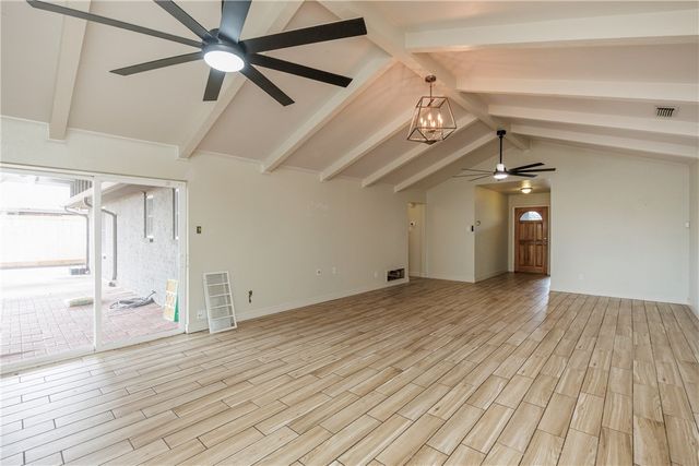 6702 Sahara Dr, Corpus Christi, TX 78412