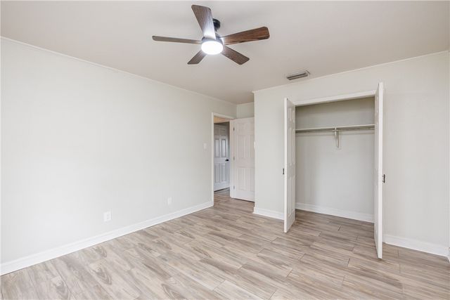 6702 Sahara Dr, Corpus Christi, TX 78412