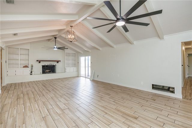 6702 Sahara Dr, Corpus Christi, TX 78412