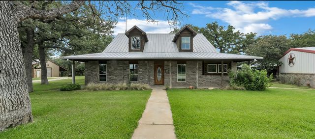 311 N. Highway 281, Mineral Wells, TX 76067