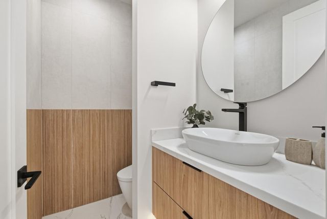 488 Oak Court, Menlo Park, CA 94025