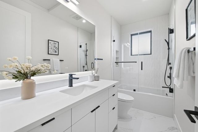 488 Oak Court, Menlo Park, CA 94025