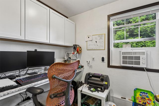 908 Lincoln Street SE, Bondurant, IA 50035