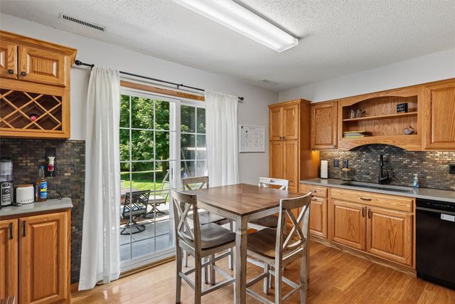 908 Lincoln Street SE, Bondurant, IA 50035