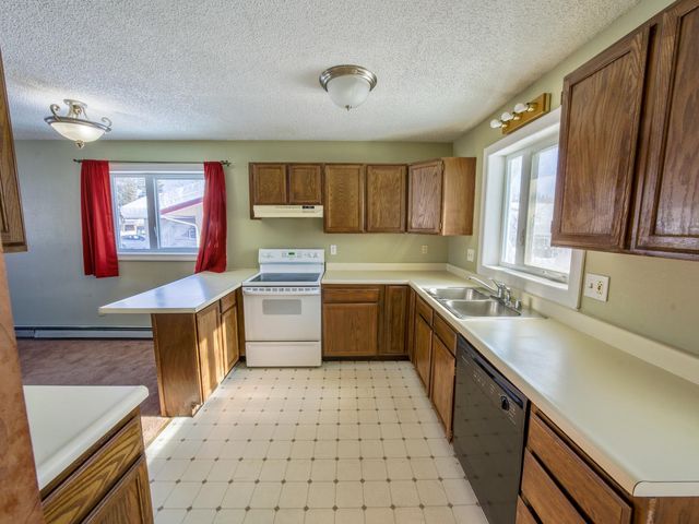 331 CARLTON DRIVE, Fairbanks, AK 99712