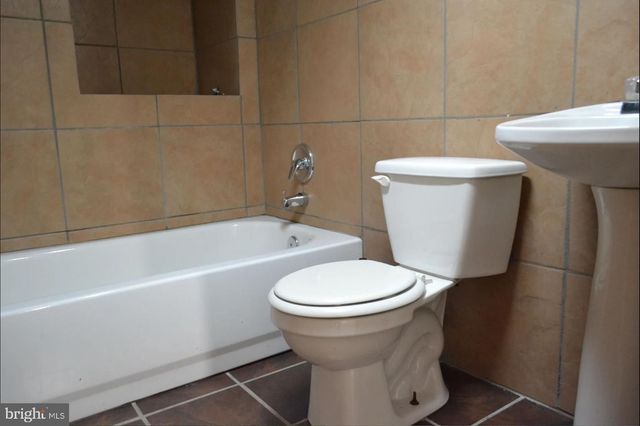 1226 W CROSS ST, Baltimore, MD 21230