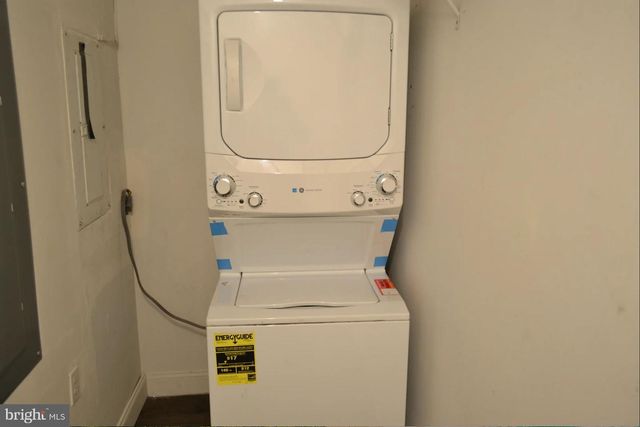 1226 W CROSS ST, Baltimore, MD 21230