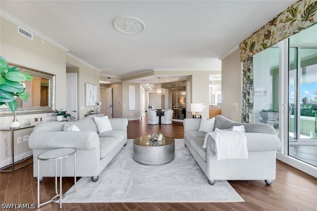 455 Cove Tower DR 1701, Naples, FL 34110