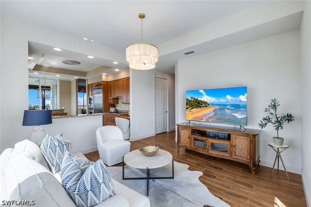 455 Cove Tower DR 1701, Naples, FL 34110