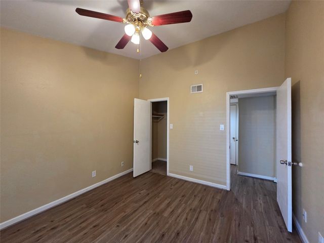 3500 Tangle Brush Drive 4, The Woodlands, TX 77381