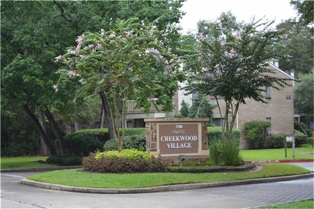3500 Tangle Brush Drive 4, The Woodlands, TX 77381