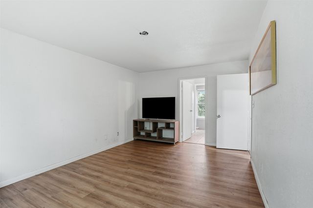4508 Bevily Drive, The Colony, TX 75056