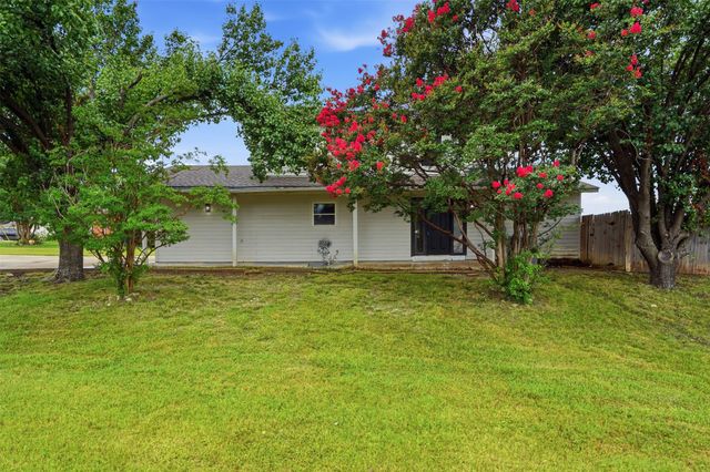 4508 Bevily Drive, The Colony, TX 75056