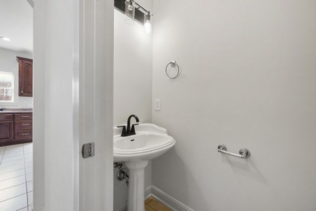 5007 Caira Ct, Pleasant View, TN 37146