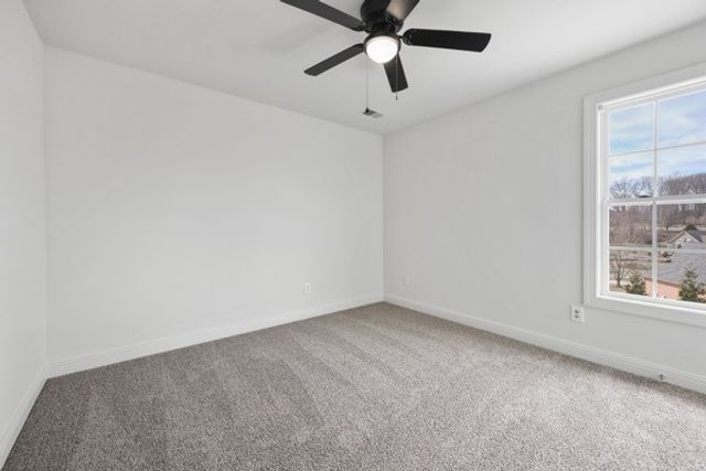 5007 Caira Ct, Pleasant View, TN 37146