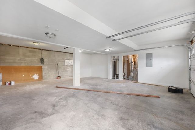 5007 Caira Ct, Pleasant View, TN 37146