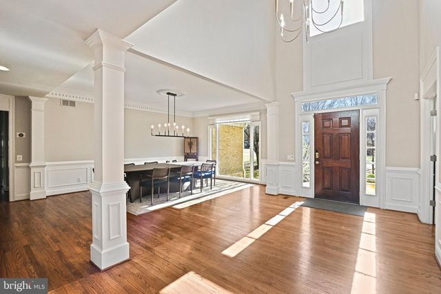 1411 WOODHURST BLVD, Mclean, VA 22102
