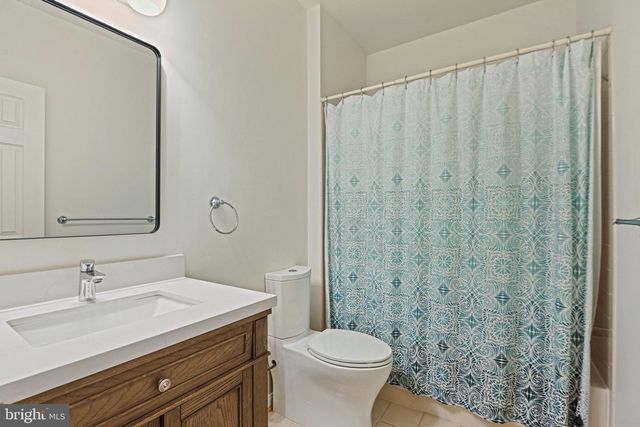 1411 WOODHURST BLVD, Mclean, VA 22102