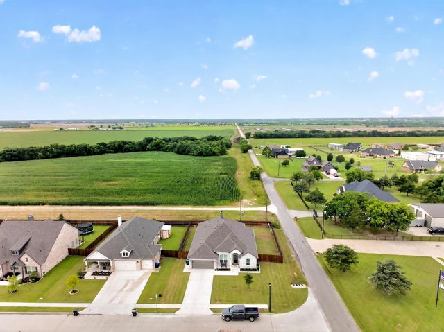 100 Aero Vista Drive, Caddo Mills, TX 75135