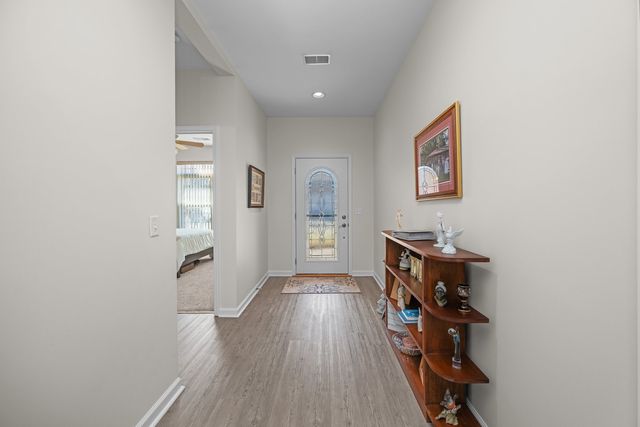 1014 2nd Street Court 1014, Moline, IL 61265