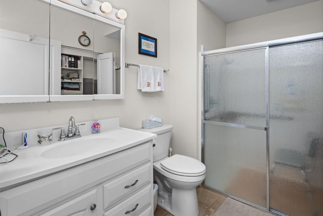 1014 2nd Street Court 1014, Moline, IL 61265