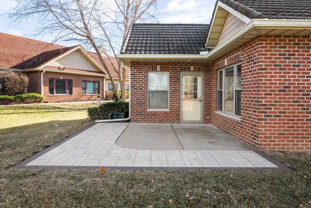 1014 2nd Street Court 1014, Moline, IL 61265