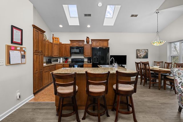 1014 2nd Street Court 1014, Moline, IL 61265