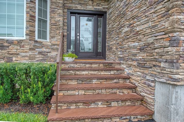 14 Cape Club Drive, Sharon, MA 02067