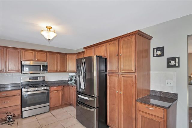 3626 W Nuala Lane, Alsip, IL 60803