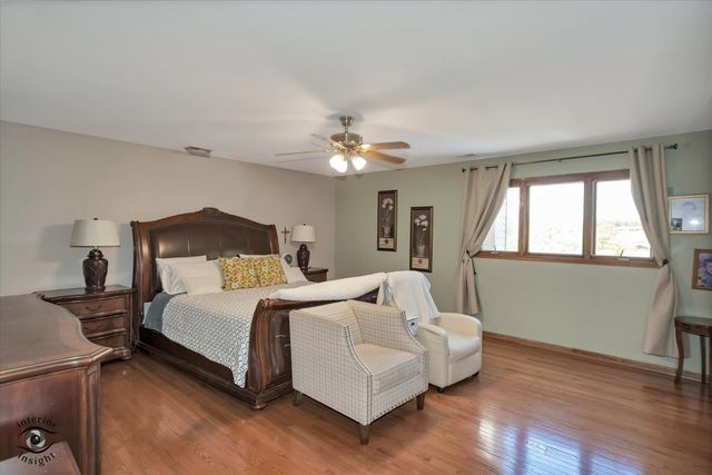 3626 W Nuala Lane, Alsip, IL 60803